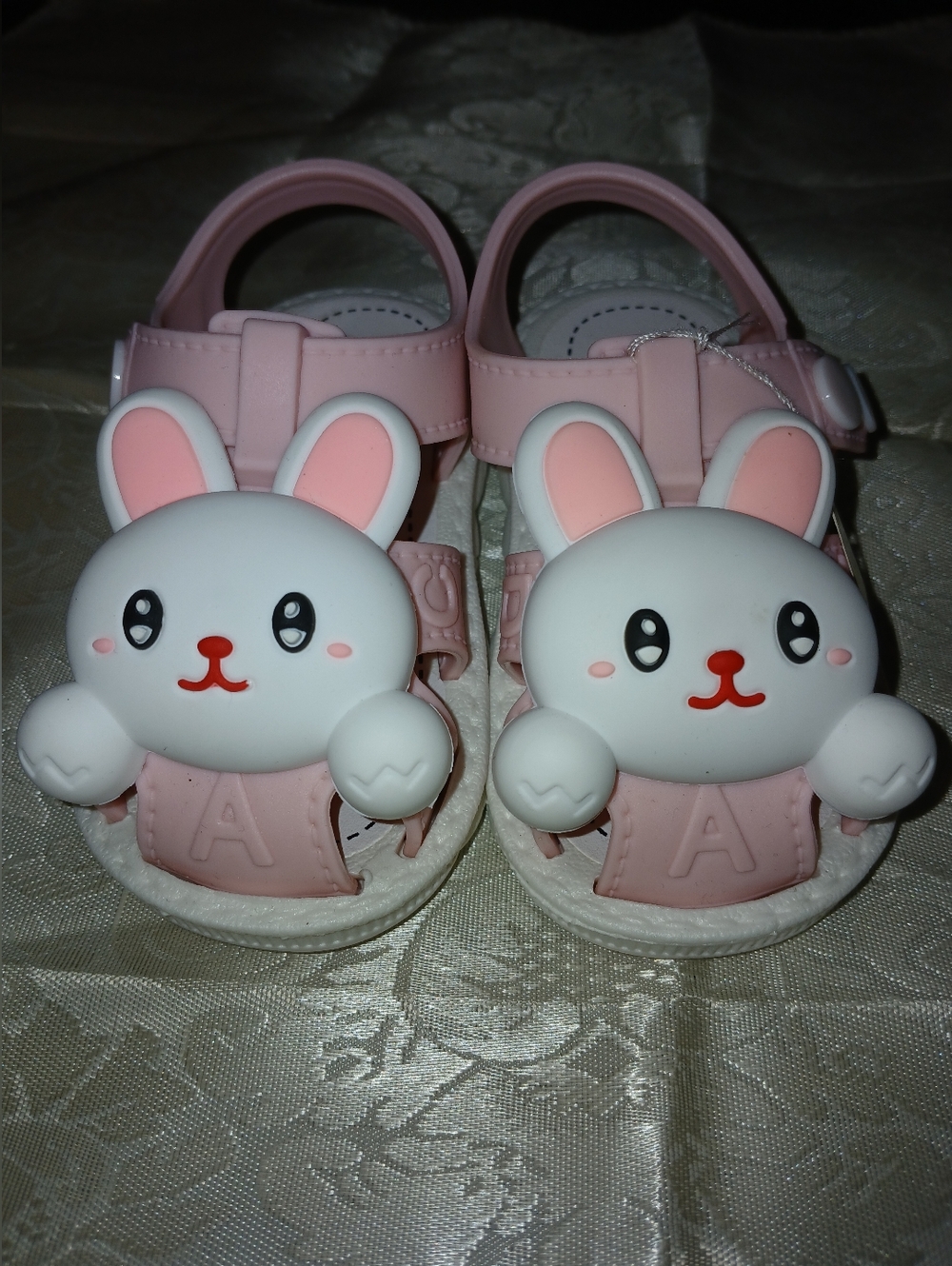 NWT Kids Pink Bunny Sandals - Cute Pink Toddler Shoes.